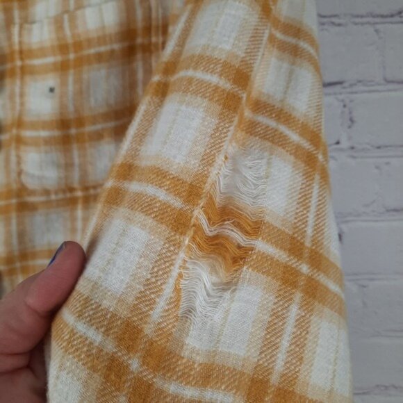 American Eagle Flannel Plaid Semi Cropped Button Down Top - Picture 6 of 13